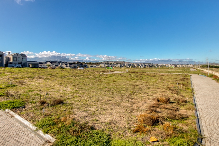 3 Bedroom Property for Sale in Aan de Wijnlanden Western Cape